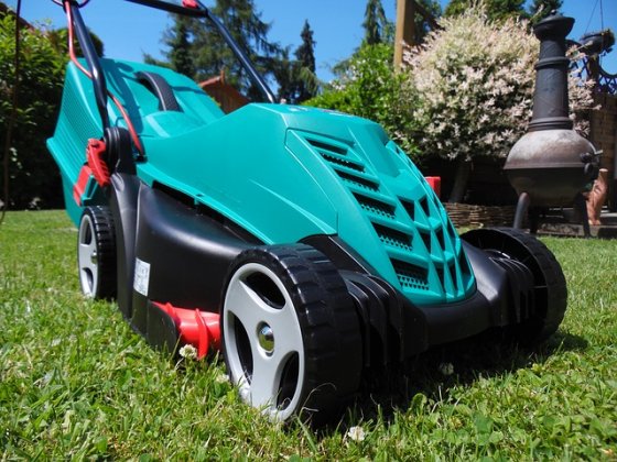 p2-lawn-mower-electric